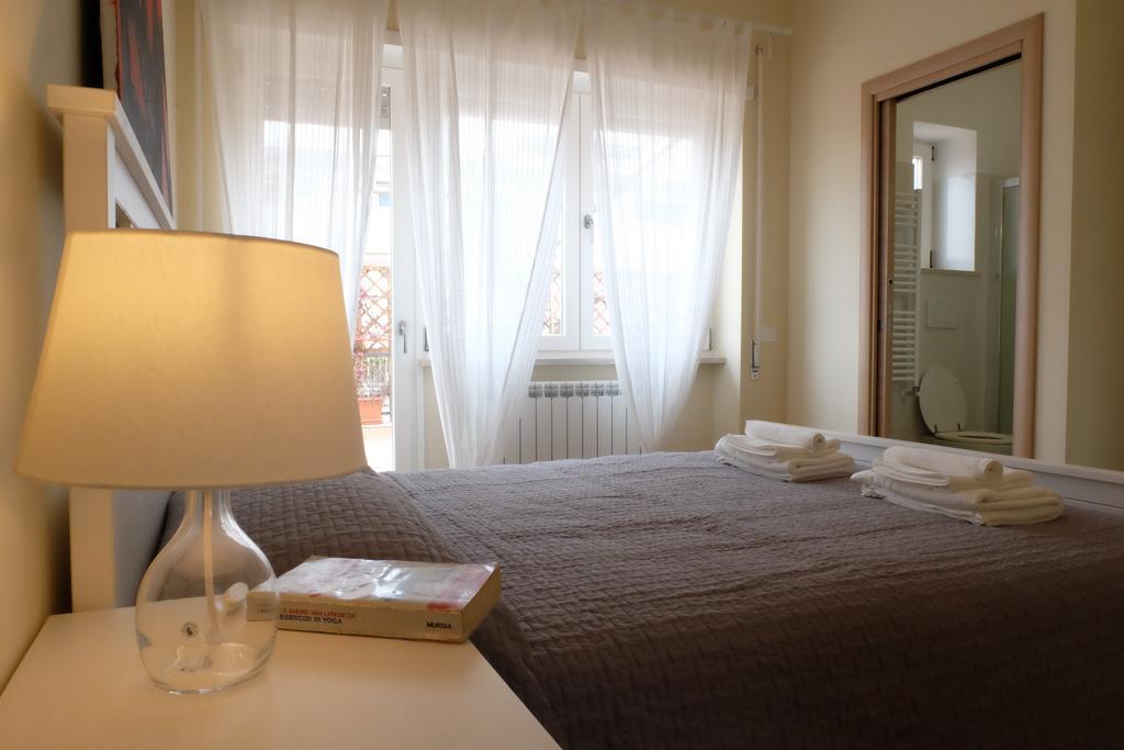 Terrazza Sul Parco Apartment Roma Ngoại thất bức ảnh
